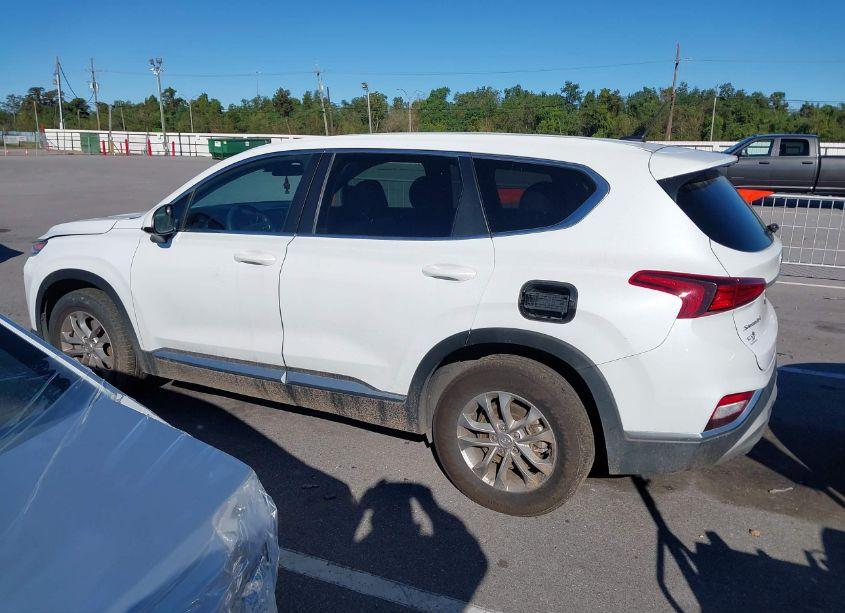 Photo 14 of 2019 Hyundai Santa FE SE (VIN 5NMS23ADXKH083848)