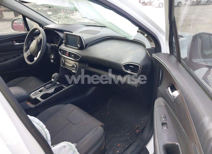 Photo 5 of 2020 Hyundai Santa FE SE (VIN 5NMS23ADXLH219820)