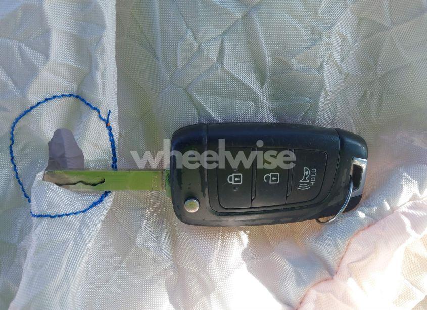Photo 11 of 2020 Hyundai Santa FE SE (VIN 5NMS2CAD0LH244452)