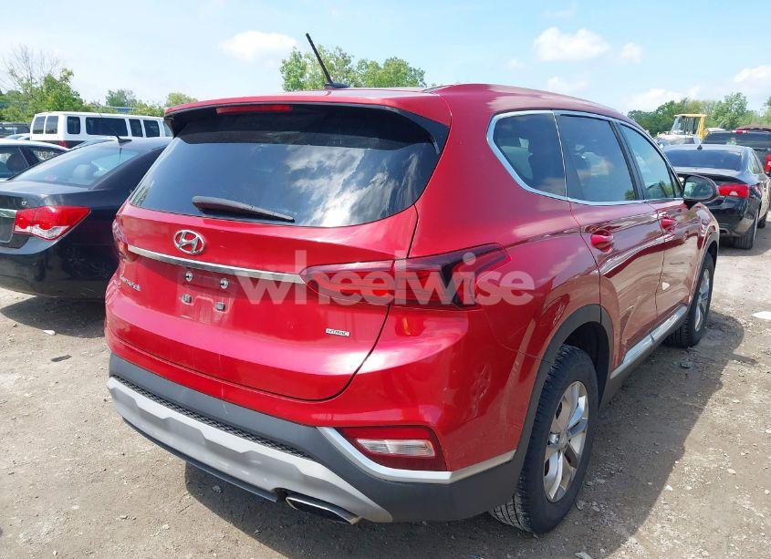 Photo 4 of 2019 Hyundai Santa FE SE (VIN 5NMS2CAD1KH028429)