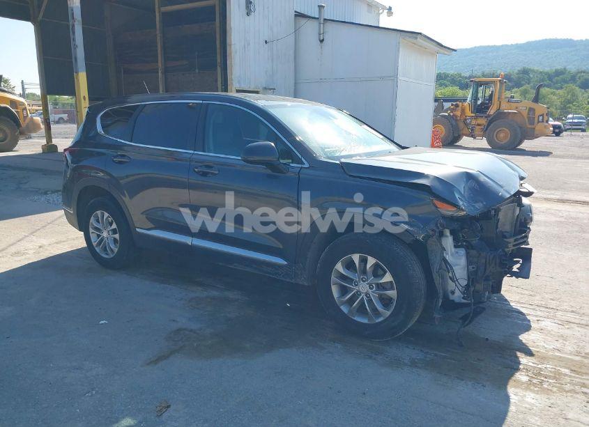 2020 Hyundai Santa FE SE (VIN 5NMS2CAD1LH229443) main photo