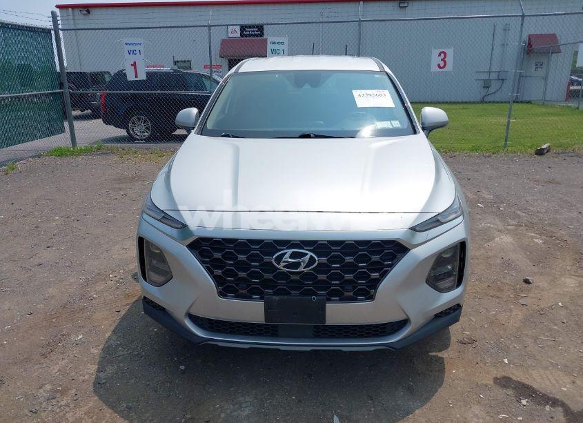 Photo 12 of 2019 Hyundai Santa FE SE (VIN 5NMS2CAD2KH058961)