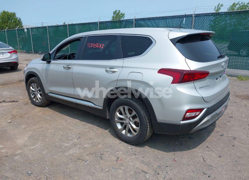 Photo 3 of 2019 Hyundai Santa FE SE (VIN 5NMS2CAD2KH058961)