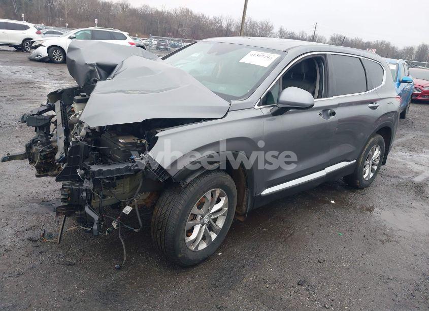 Photo 2 of 2020 Hyundai Santa FE SE (VIN 5NMS2CAD2LH149343)