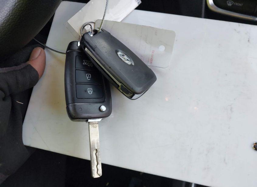 Photo 11 of 2020 Hyundai Santa FE SE (VIN 5NMS2CAD2LH158446)