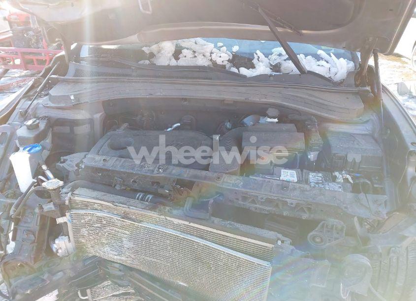 Photo 10 of 2019 Hyundai Santa FE SE (VIN 5NMS2CAD4KH089712)