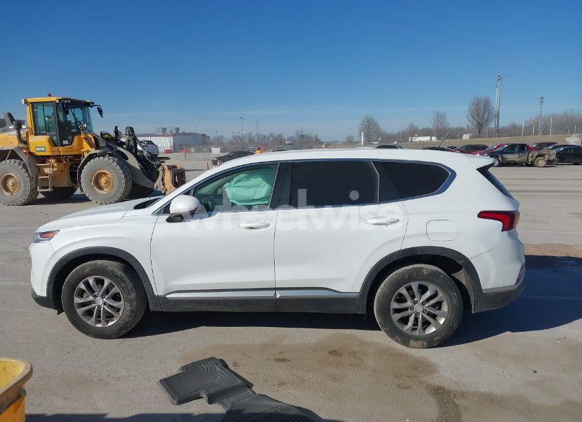 Photo 14 of 2019 Hyundai Santa FE SE (VIN 5NMS2CAD4KH118545)