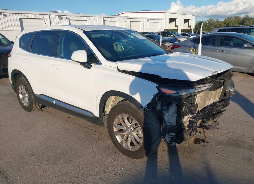 2019 Hyundai Santa FE SE (VIN 5NMS2CAD6KH100287) main photo