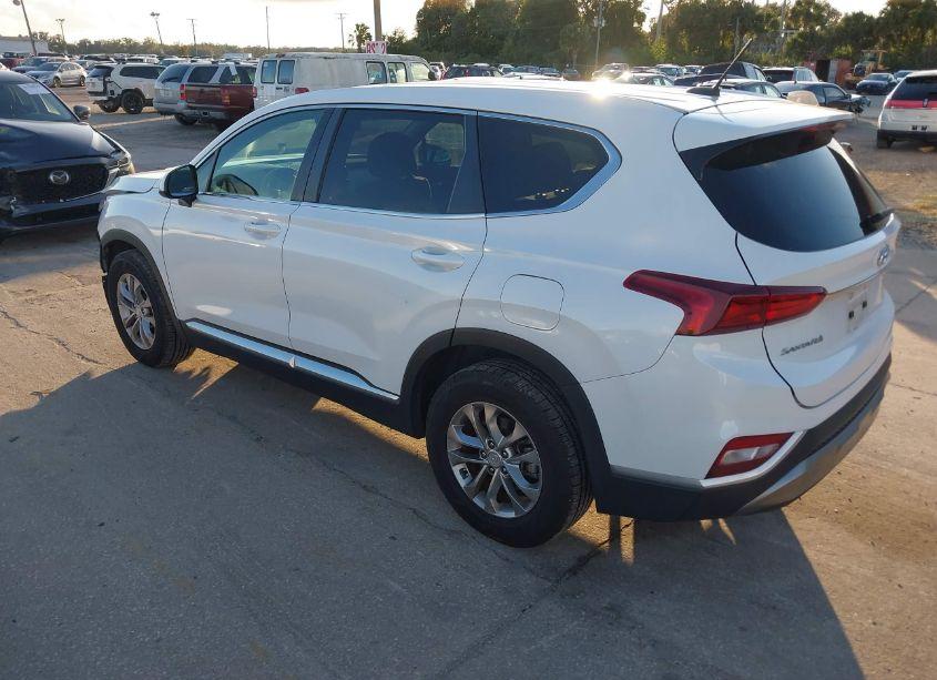 Photo 3 of 2019 Hyundai Santa FE SE (VIN 5NMS2CAD6KH100287)