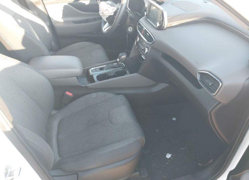 Photo 5 of 2019 Hyundai Santa FE SE (VIN 5NMS2CAD6KH100287)