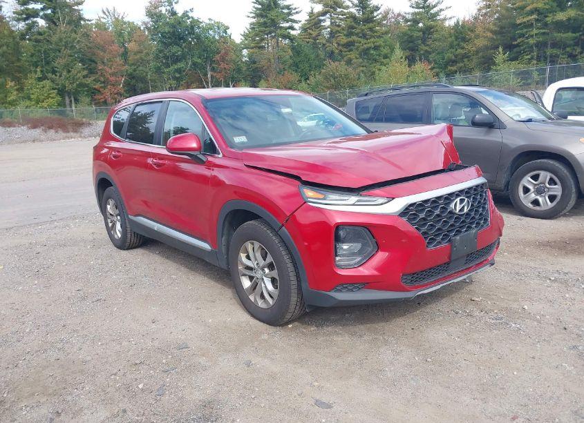 2019 Hyundai Santa FE SE (VIN 5NMS2CAD7KH097660) main photo