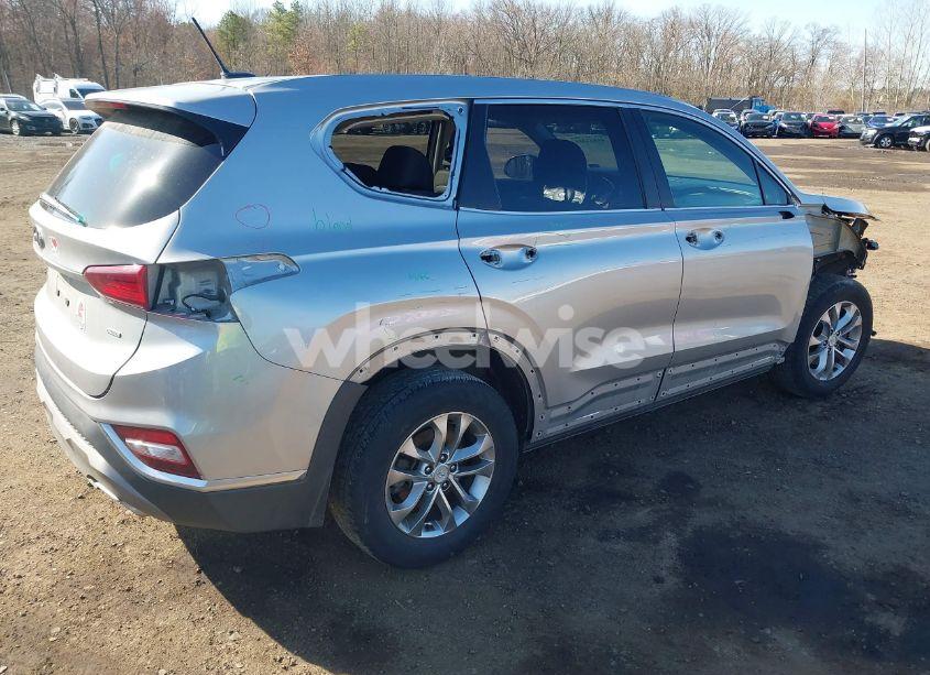 2020 Hyundai Santa FE SE (VIN 5NMS2CAD7LH269302) main photo