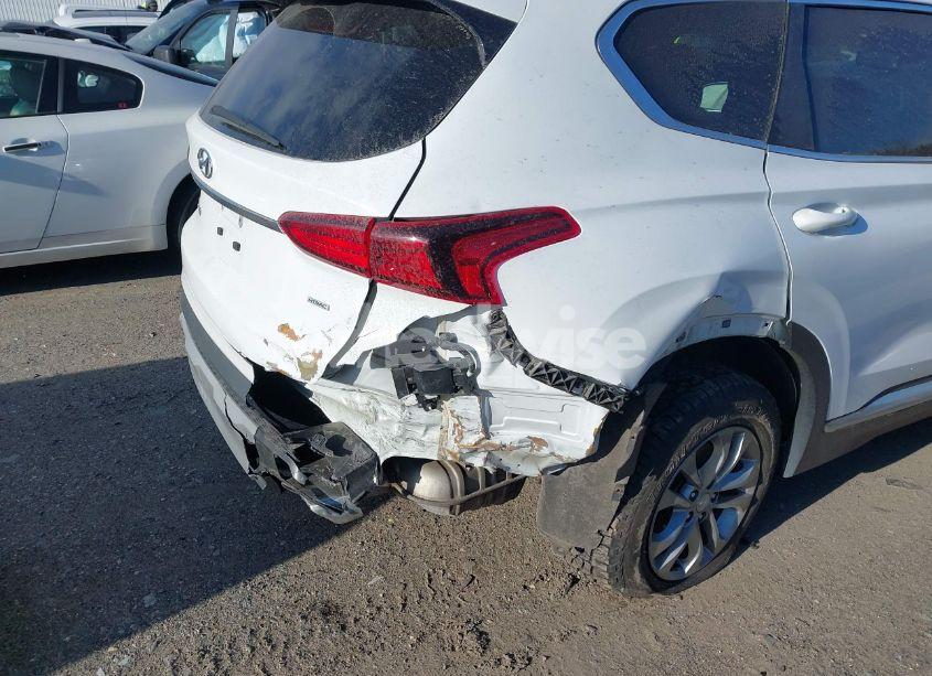 Photo 6 of 2019 Hyundai Santa FE SE (VIN 5NMS2CAD9KH015606)