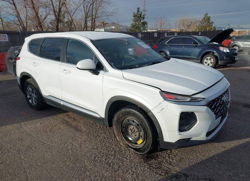 2019 Hyundai Santa FE SE (VIN 5NMS2CADXKH113429) main photo