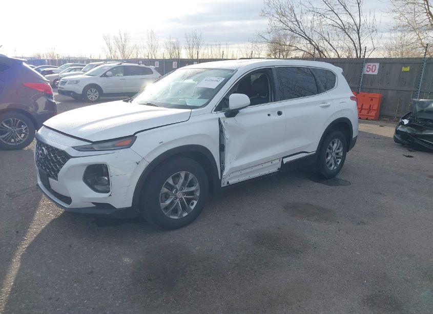 Photo 2 of 2019 Hyundai Santa FE SE (VIN 5NMS2CADXKH113429)