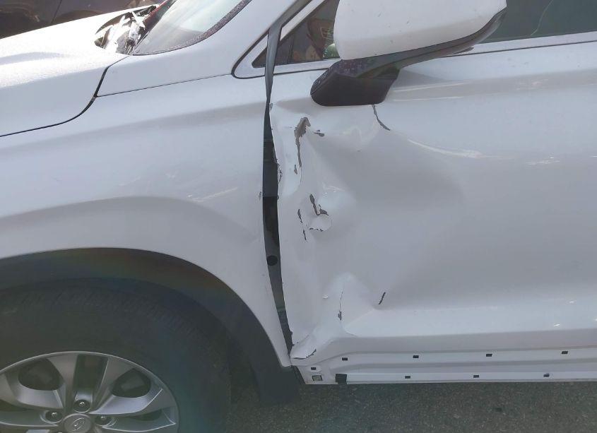 Photo 6 of 2019 Hyundai Santa FE SE (VIN 5NMS2CADXKH113429)