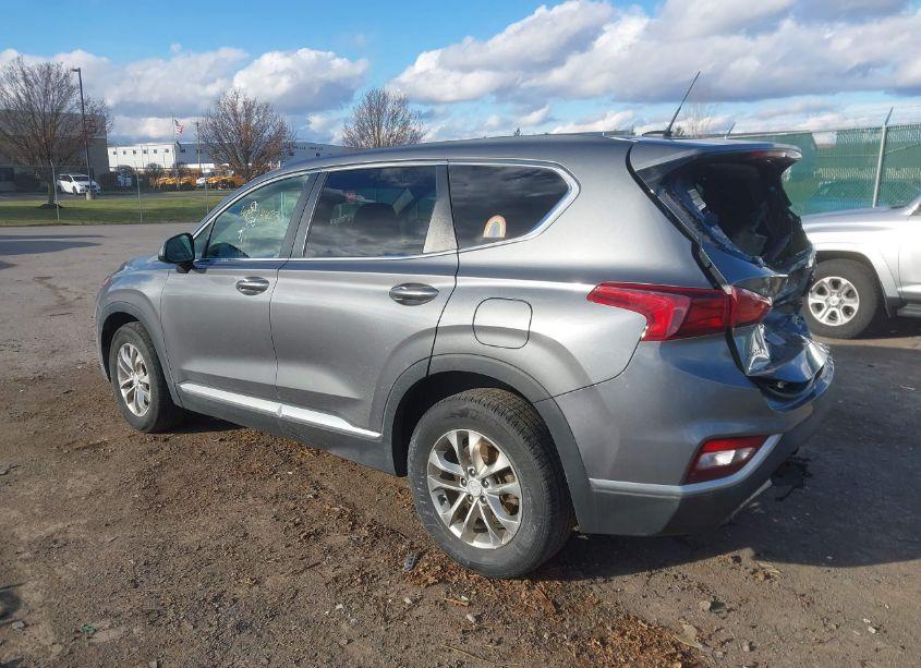 Photo 3 of 2019 Hyundai Santa FE SE (VIN 5NMS2CADXKH116668)