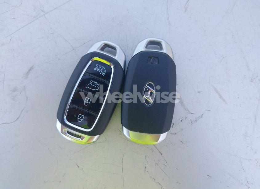 Photo 11 of 2020 Hyundai Santa FE SEL (VIN 5NMS33AD0LH235621)