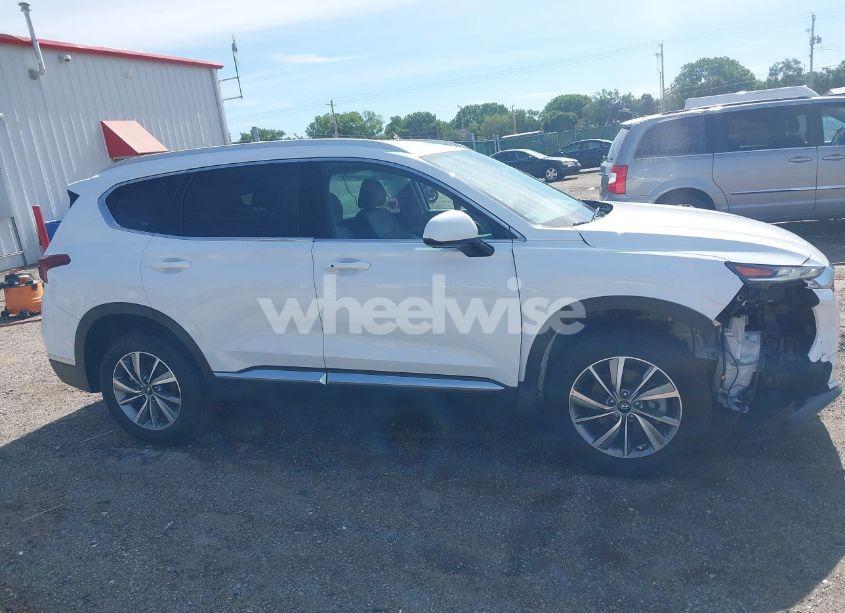 Photo 13 of 2020 Hyundai Santa FE SEL (VIN 5NMS33AD0LH235621)