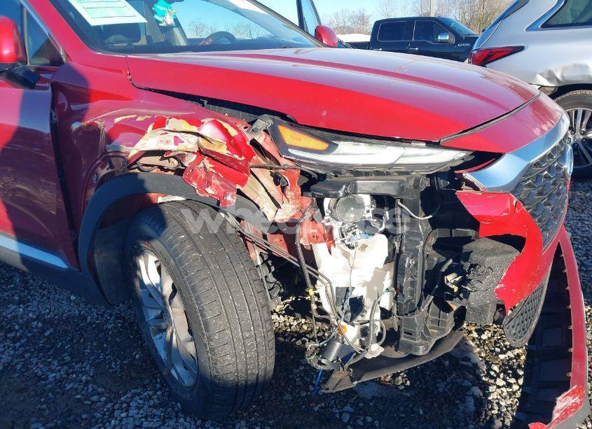 Photo 6 of 2019 Hyundai Santa FE SEL (VIN 5NMS33AD1KH019629)