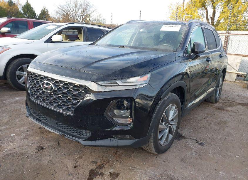 Photo 2 of 2019 Hyundai Santa FE SEL PLUS (VIN 5NMS33AD1KH065994)