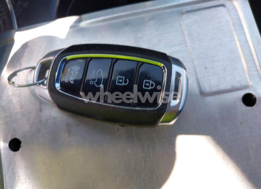 Photo 11 of 2020 Hyundai Santa FE SEL (VIN 5NMS33AD1LH253142)