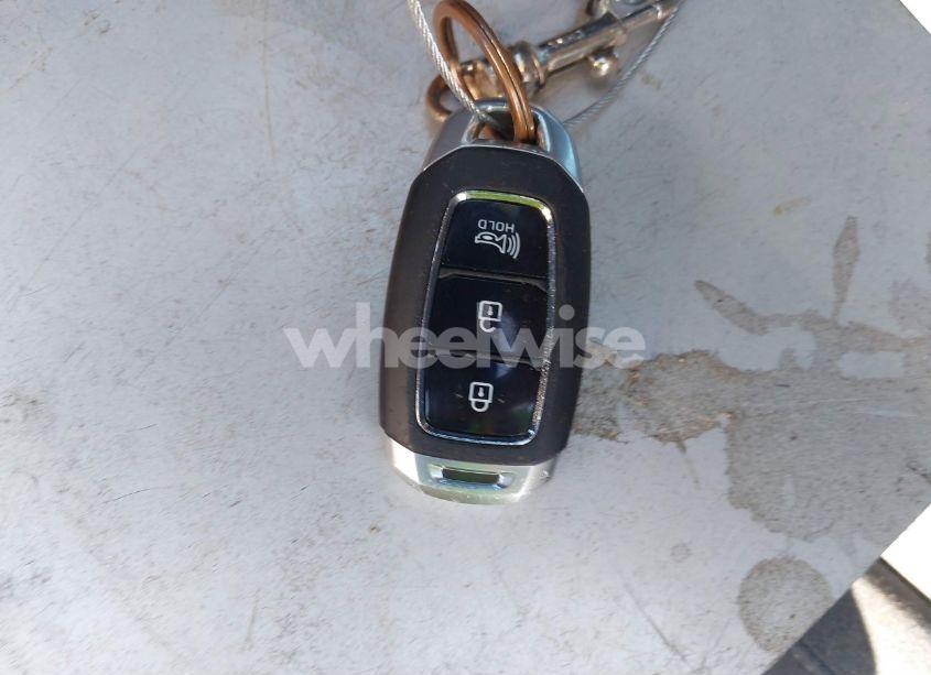 Photo 11 of 2020 Hyundai Santa FE SEL (VIN 5NMS33AD2LH170612)