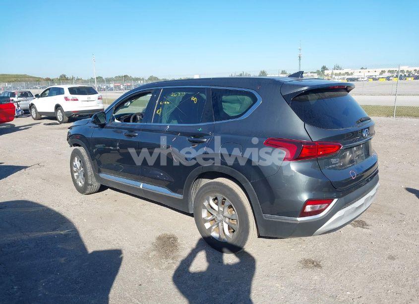 Photo 3 of 2020 Hyundai Santa FE SEL (VIN 5NMS33AD2LH170612)