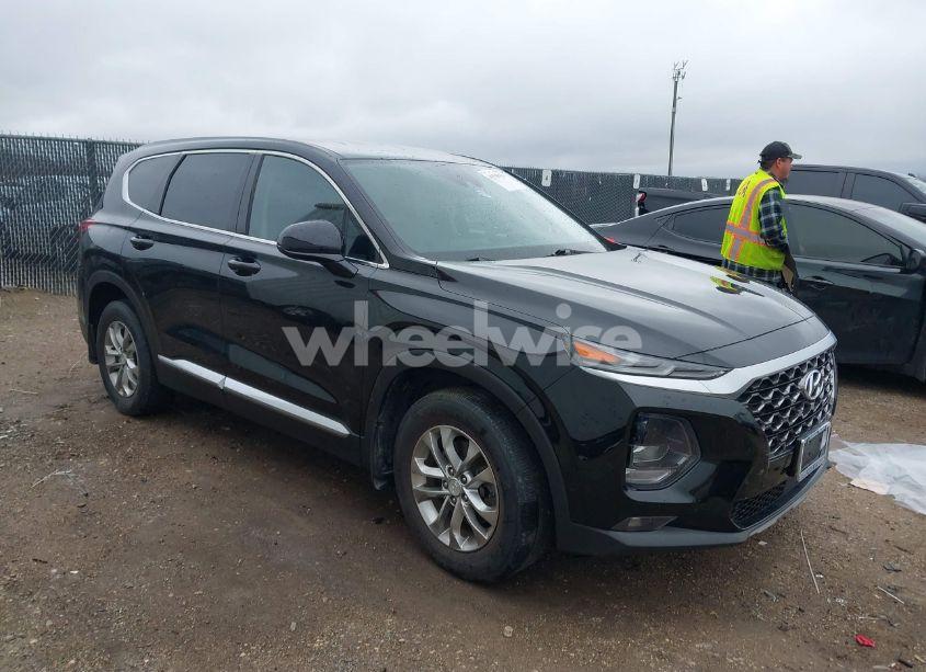 2020 Hyundai Santa FE SEL (VIN 5NMS33AD2LH240528) main photo