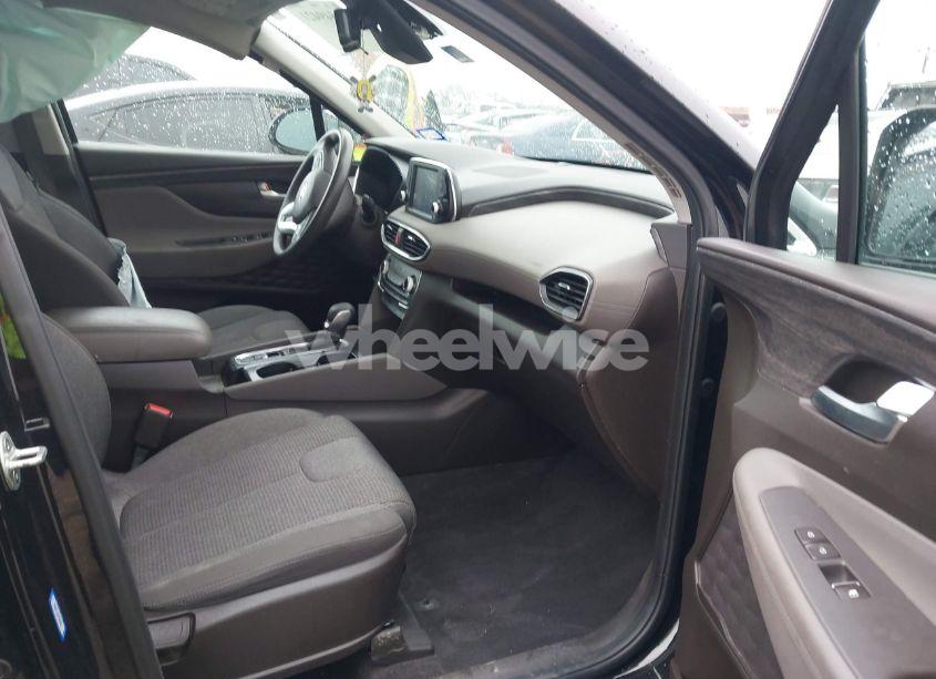 Photo 5 of 2020 Hyundai Santa FE SEL (VIN 5NMS33AD2LH240528)