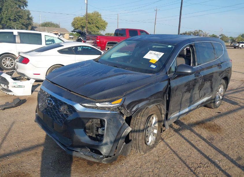 Photo 2 of 2020 Hyundai Santa FE SEL (VIN 5NMS33AD2LH266787)