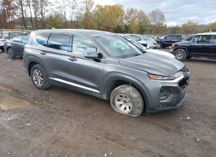 2019 Hyundai Santa FE SEL (VIN 5NMS33AD3KH036576) main photo