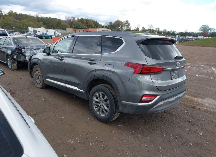 Photo 3 of 2019 Hyundai Santa FE SEL (VIN 5NMS33AD3KH036576)