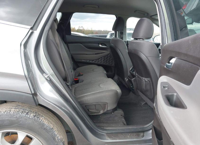 Photo 8 of 2019 Hyundai Santa FE SEL (VIN 5NMS33AD3KH036576)