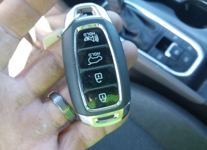 Photo 11 of 2019 Hyundai Santa FE SEL PLUS (VIN 5NMS33AD3KH060361)