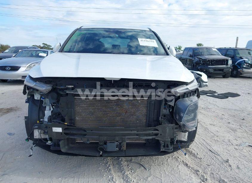 Photo 13 of 2020 Hyundai Santa FE SEL (VIN 5NMS33AD4LH270565)