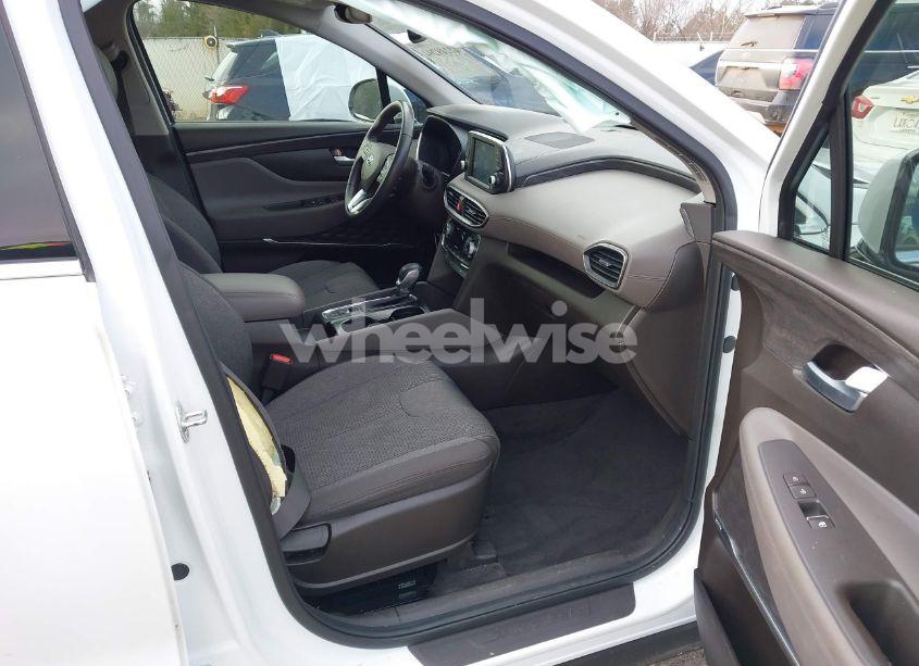 Photo 5 of 2020 Hyundai Santa FE SEL (VIN 5NMS33AD6LH165137)