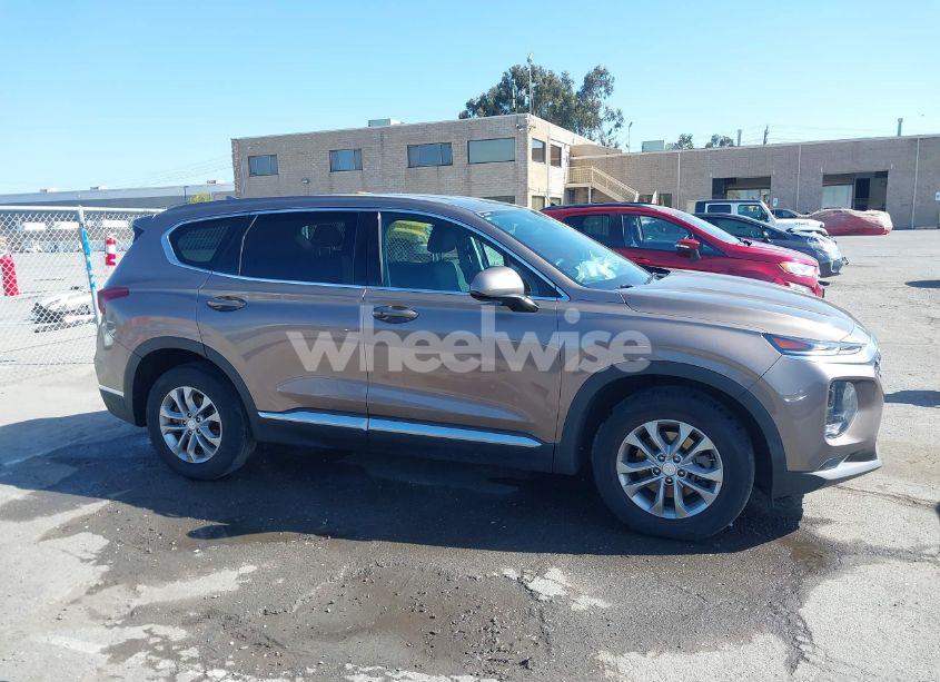 Photo 13 of 2020 Hyundai Santa FE SEL (VIN 5NMS33AD6LH223571)