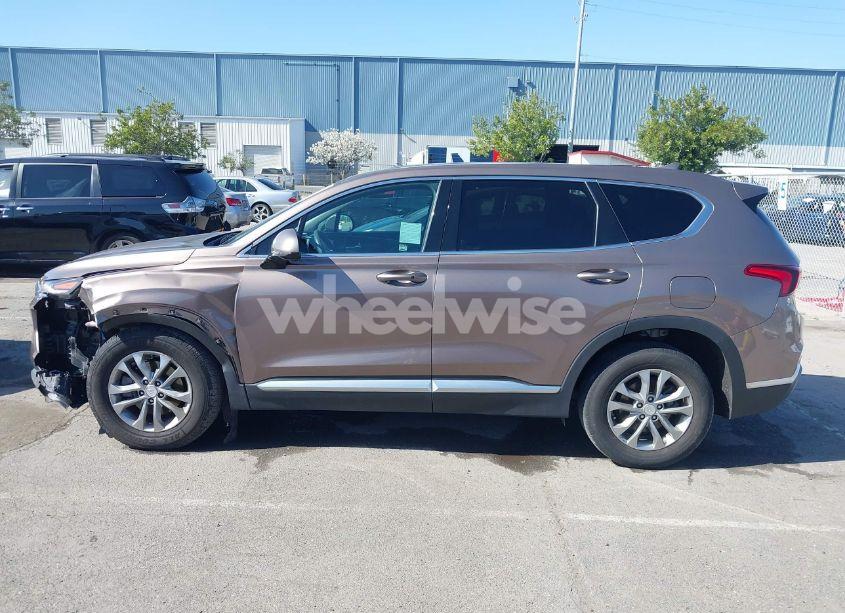 Photo 14 of 2020 Hyundai Santa FE SEL (VIN 5NMS33AD6LH223571)