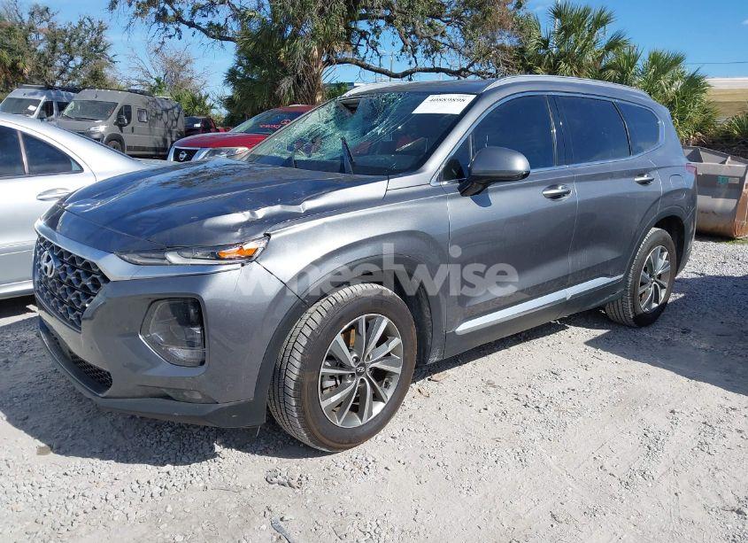 Photo 2 of 2019 Hyundai Santa FE SEL PLUS (VIN 5NMS33AD7KH028299)