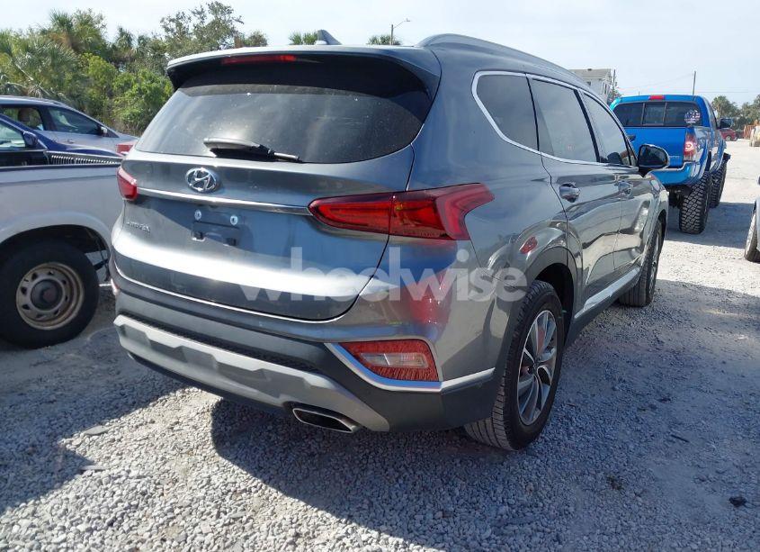 Photo 4 of 2019 Hyundai Santa FE SEL PLUS (VIN 5NMS33AD7KH028299)