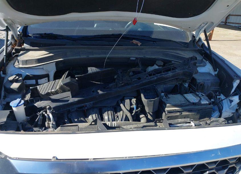 Photo 10 of 2019 Hyundai Santa FE SEL PLUS (VIN 5NMS33AD8KH017456)