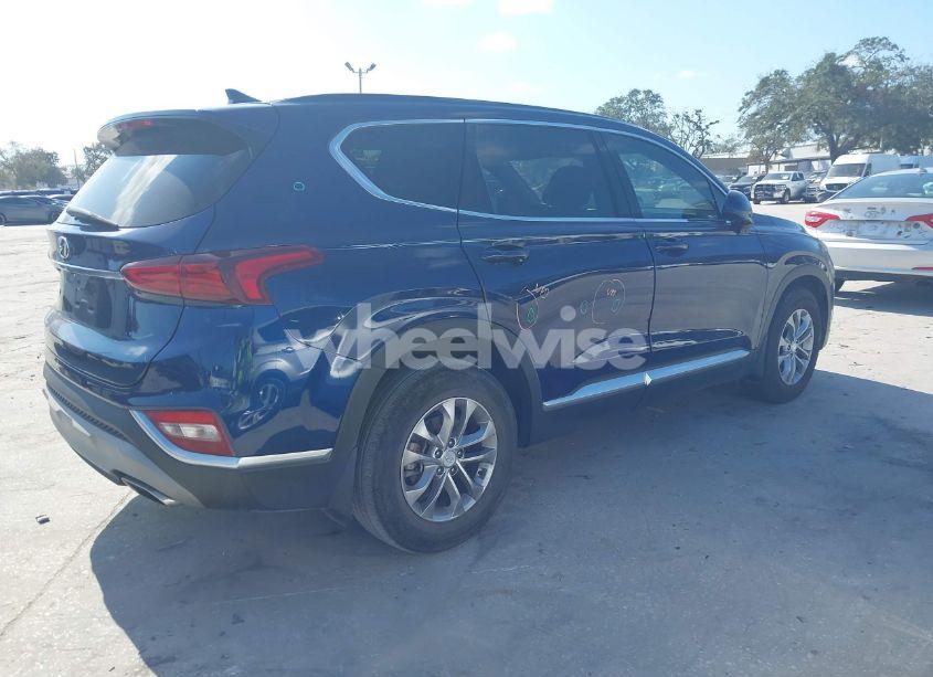 Photo 4 of 2020 Hyundai Santa FE SEL (VIN 5NMS33AD8LH165107)
