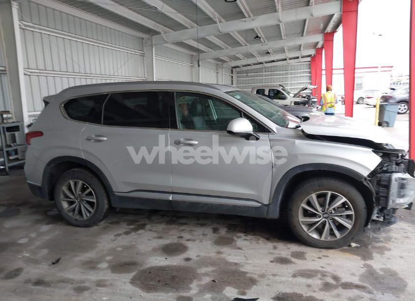 Photo 14 of 2020 Hyundai Santa FE SEL (VIN 5NMS33AD8LH174454)