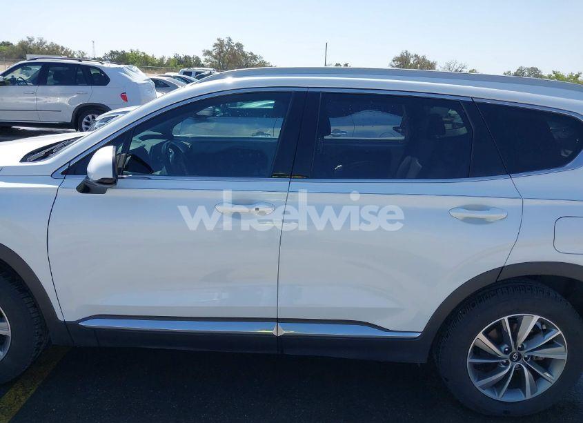 Photo 15 of 2020 Hyundai Santa FE SEL (VIN 5NMS33AD8LH194767)