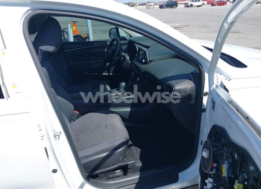 Photo 5 of 2020 Hyundai Santa FE SEL (VIN 5NMS33AD8LH194767)