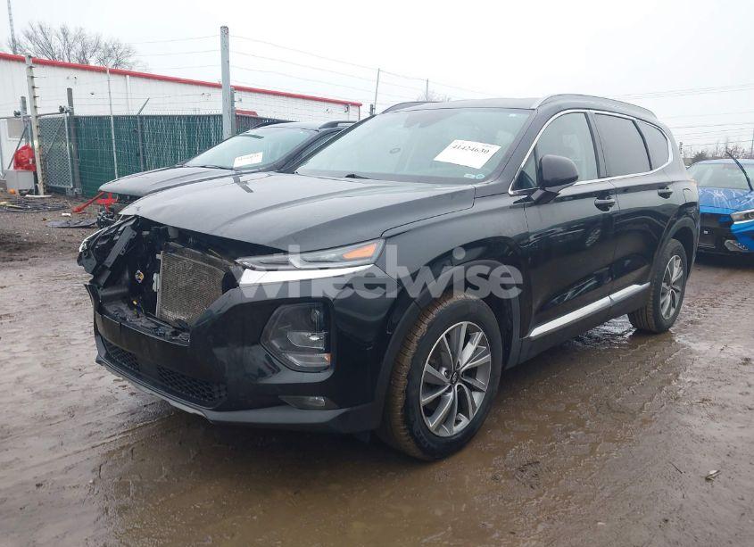 Photo 2 of 2020 Hyundai Santa FE SEL (VIN 5NMS33AD8LH205640)