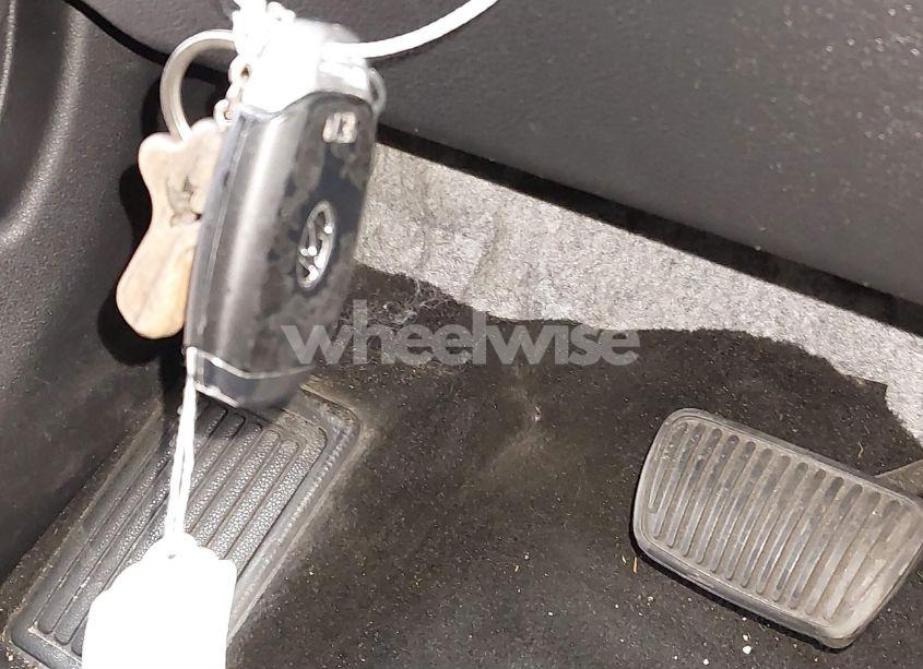 Photo 11 of 2020 Hyundai Santa FE SEL (VIN 5NMS33AD8LH269774)