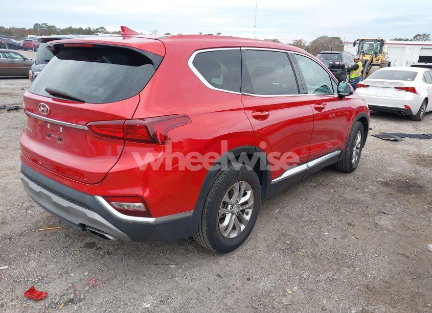 Photo 4 of 2020 Hyundai Santa FE SEL (VIN 5NMS33AD8LH269774)