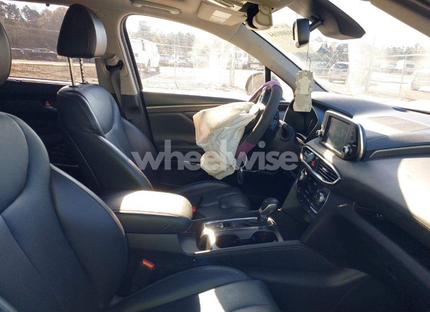 Photo 5 of 2020 Hyundai Santa FE SEL (VIN 5NMS33AD8LH278376)